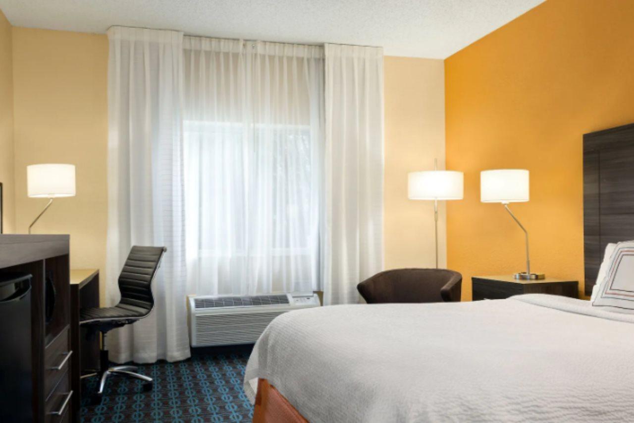 Baymont By Wyndham Tulsa Hotell Eksteriør bilde