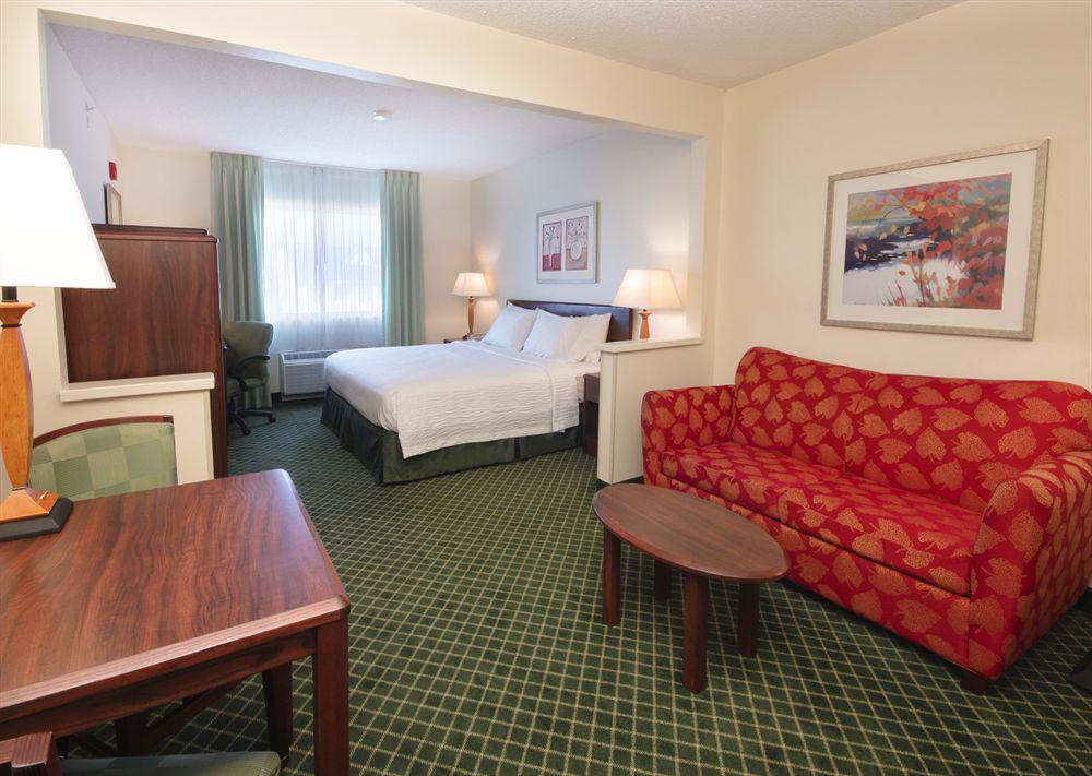 Baymont By Wyndham Tulsa Hotell Eksteriør bilde